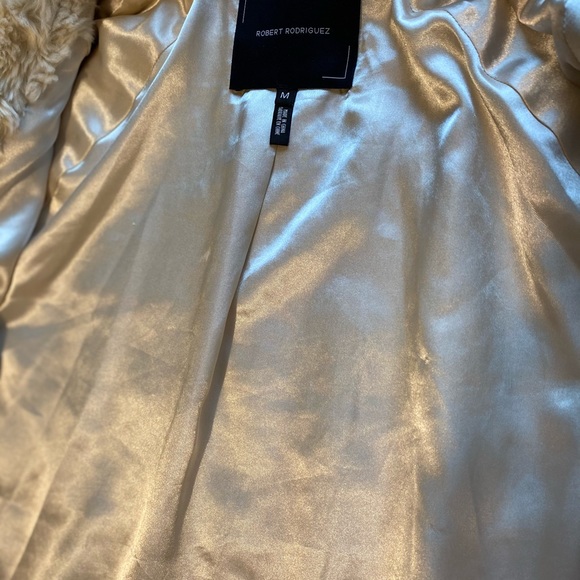 Robert Rodriquez Fur Coat - Picture 5 of 5